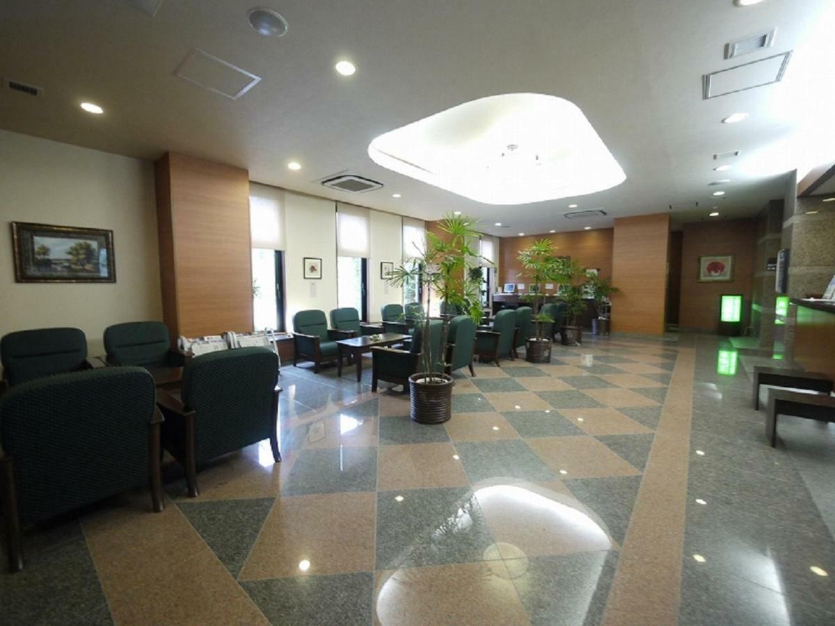 Hotel Route-Inn Wakamiya Inter Miyawaka Bagian luar foto
